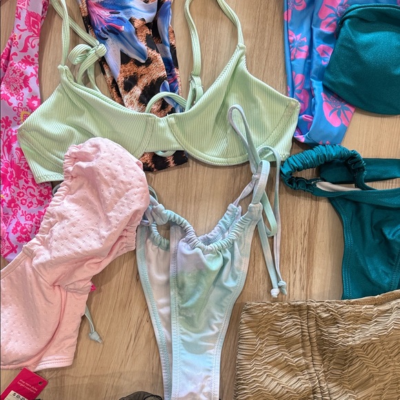 Colorful Swimwear Collection bundle - Picture 7 of 12